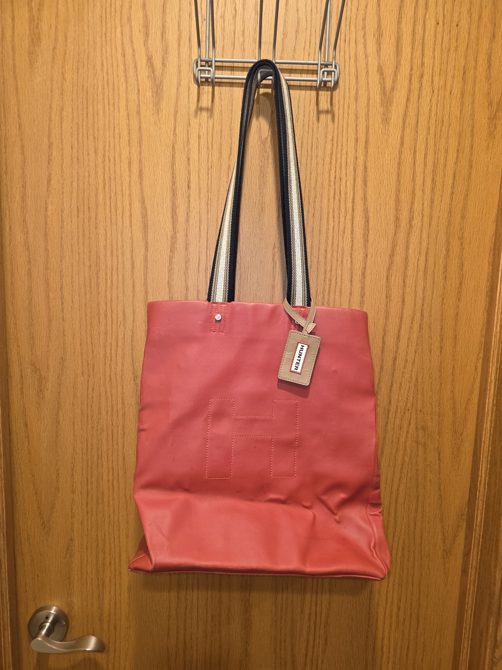 Hunter Red Leather Tote with Black-and-Cream Webbed Straps